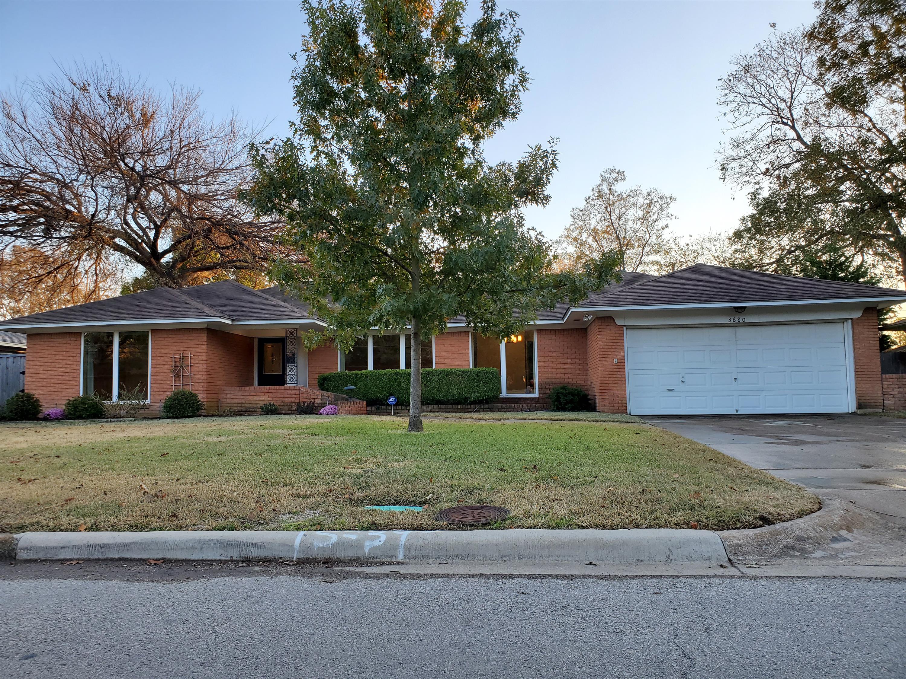 3680 Norcross Lane